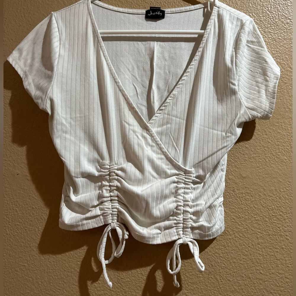 Low cut crop